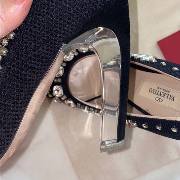 EUC VALENTINO GARAVANI RHINESTONE PUMPS - Picture 8 of 14
